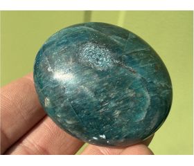 Apatiet blauw handsteen