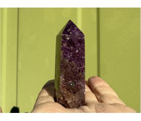 Charoiet met Aegirien obelisk 