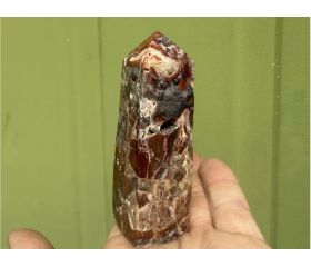 Jaspis rood met Druzy uit Indonesië