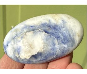 Afghaniet handsteen