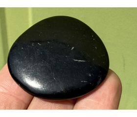 Shungiet - Shungite handsteen palmsteen legger