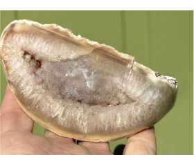 Agaat met Druzy kristallen uit Brazilië