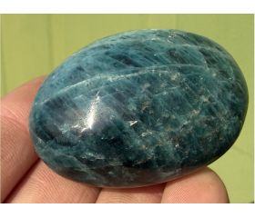 Apatiet blauw handsteen