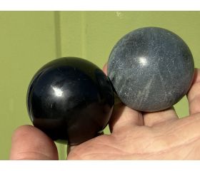 Shungite met Karelisch Steatiet harmoniser bollen set