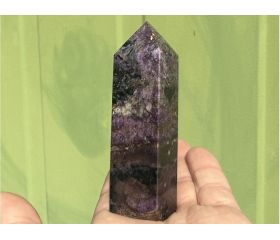 Charoiet met Aegirien obelisk 