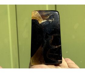 Amber - Blauwe Barnsteen uit Indonesië 