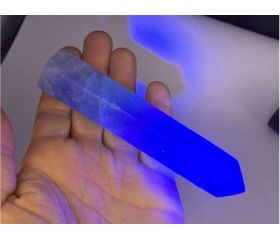 Fluoriet obelisk punt 